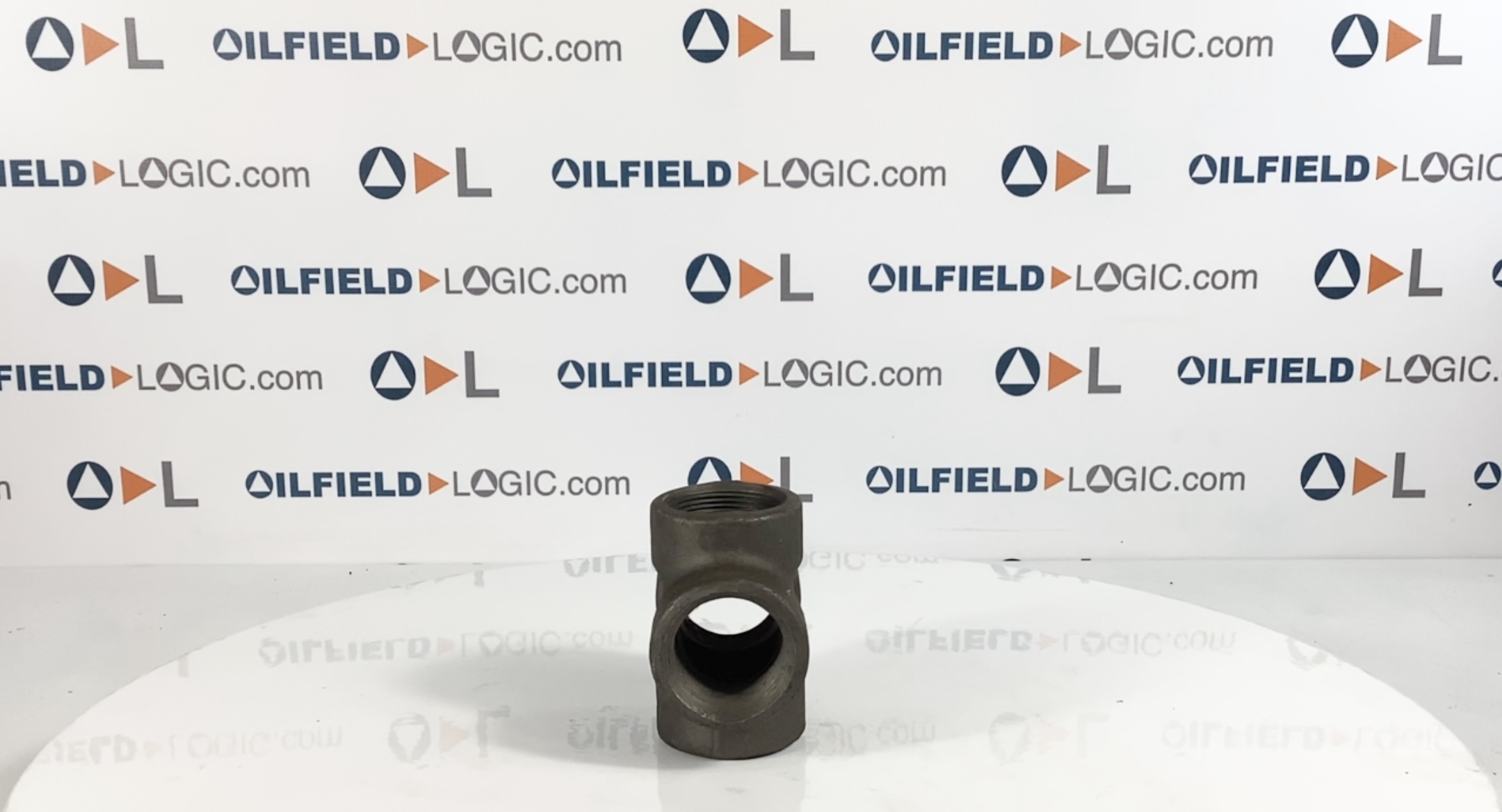 Cross, THD, 1-1/2", 2M, SA105