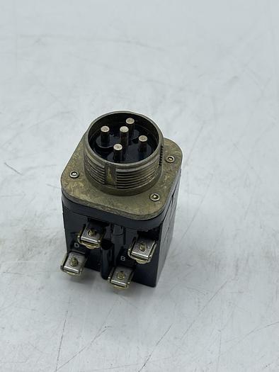 Used AB ALLEN BRADLEY 800T-QCL424