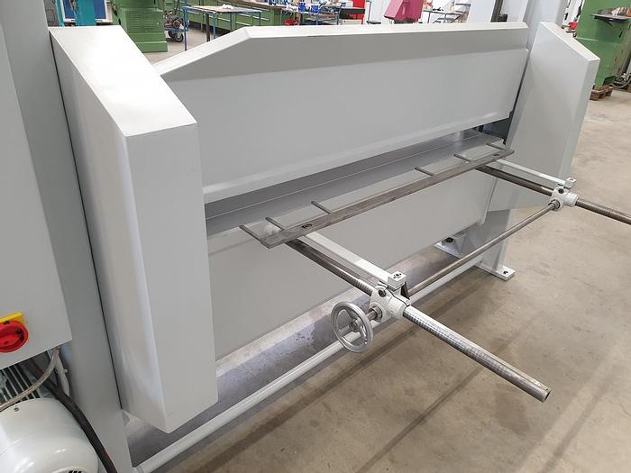 Gebraucht Schwenkbiegemaschine Hera UM 3 