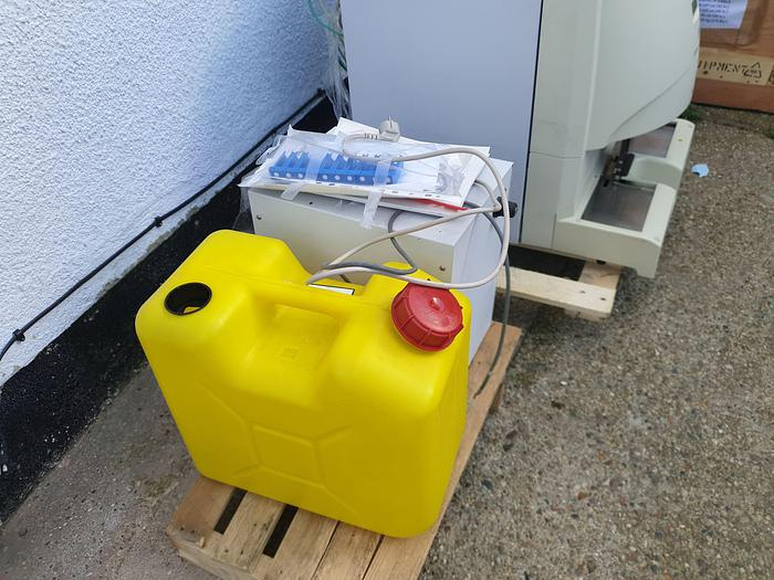 Used Sysmex UF-500i Flow Cytometer