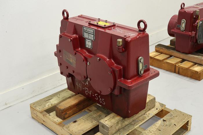 Unused Santasalo 5TKC225 Gear Drive #44265