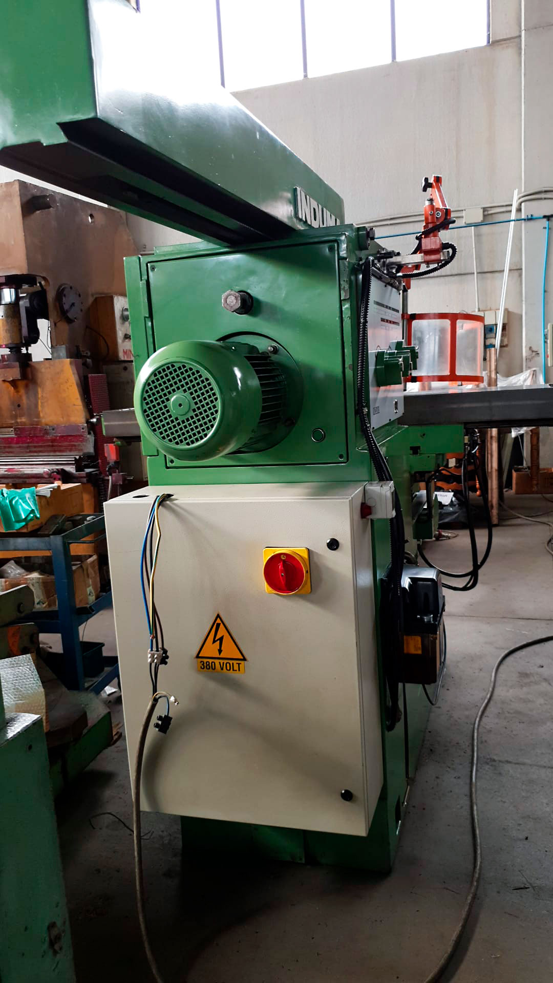 Used Induma 2045 - Milling Machine - 1988