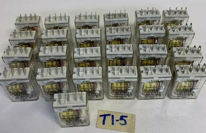 Used SQUARE D RELAY 8501 RS4 IV14 24V SERIES A (LOT OF 25) Fast Shipping!