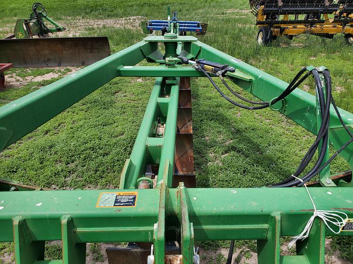 Used John Deere 995 Switch Plow - 6 Bottom