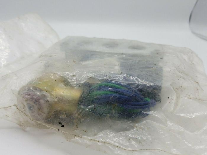 AUTOMATIC VALVE 414B03Y39A-AA