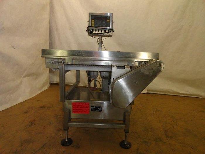 Used Vande Berg In-Motion Case Scale Conveyor w/Weigh Tronix Scale; Md#WI-127