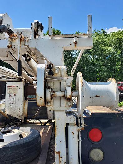 Used 1992 Smeal 5T Pump Hoist