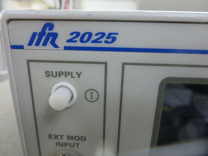 Used IFR, 2025, Signal Generator, 9 Khz - 2.51 Ghz, 100-240 VAC, Powers On, Used