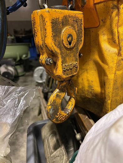 Usato GRU A BANDIERA