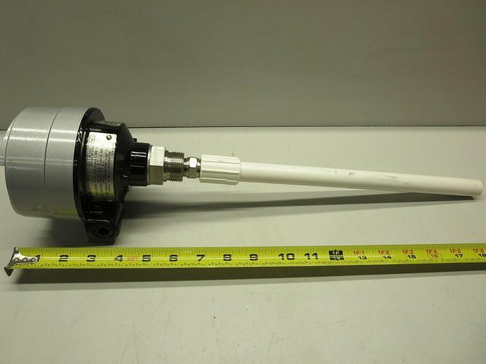 Hycal Sensing Products, HCT-881-TF12-F-00-CN, Temperature Transmitter, NIB