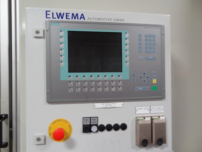 Used FANUC M710iC/70 FOUNDRY PRO ROBOTIC WET DEBURRING CELL