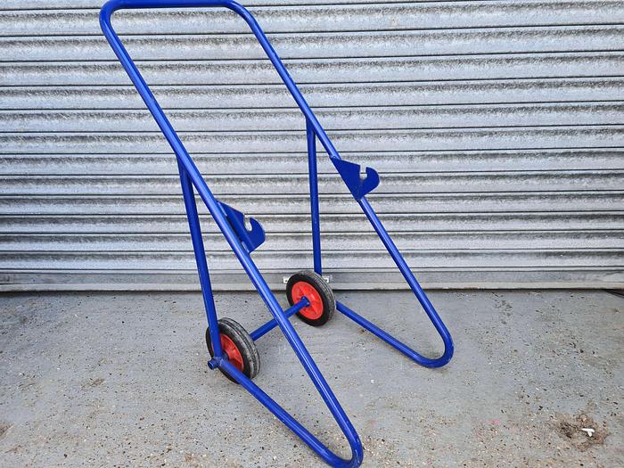 Used Statebourne Cryolab 25 Liquid Nitrogen Tank Dewar with pouring...