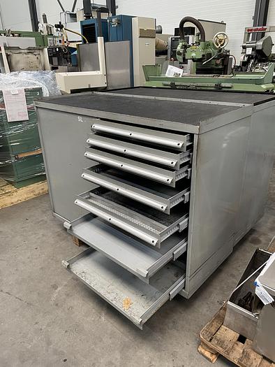 Gebruikt Gereedschap kasten 4 stuks