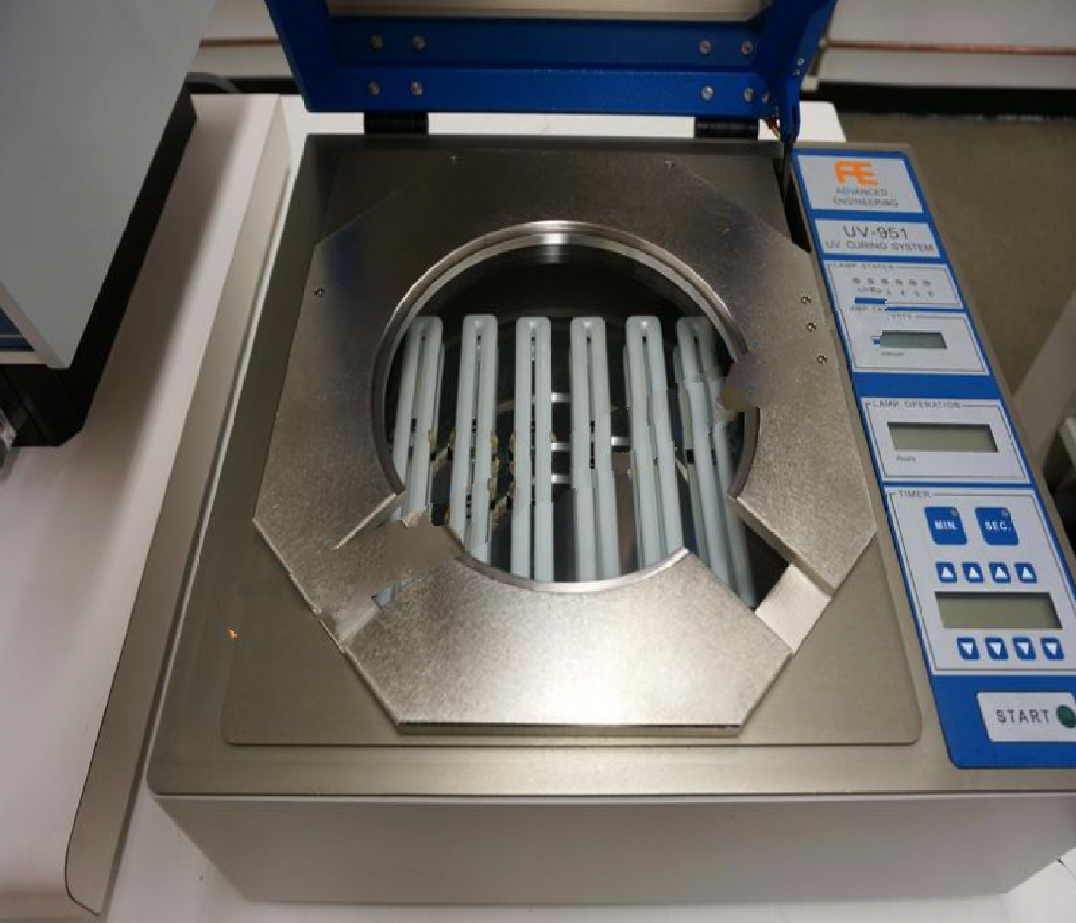 Used Advanced Engineering   951UV