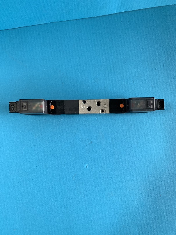 Used SMC Solenoid Valve VZ3420-5MNZ-M5