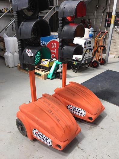 Used DIABOLUX Portable Traffic Lights