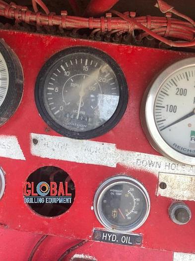 Used Item 0925 : 1983 Chicago Pneumatic Rig (CP700 Magnum)