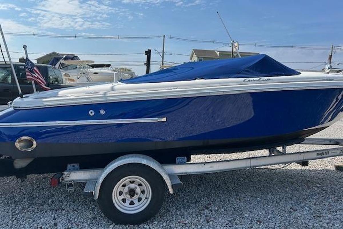 Used 2005 Chris-Craft Speedster