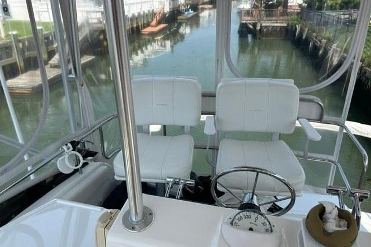Used 1998 Silverton 37 Convertible