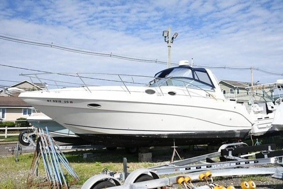 Used 1999 Rinker Fiesta Vee 330