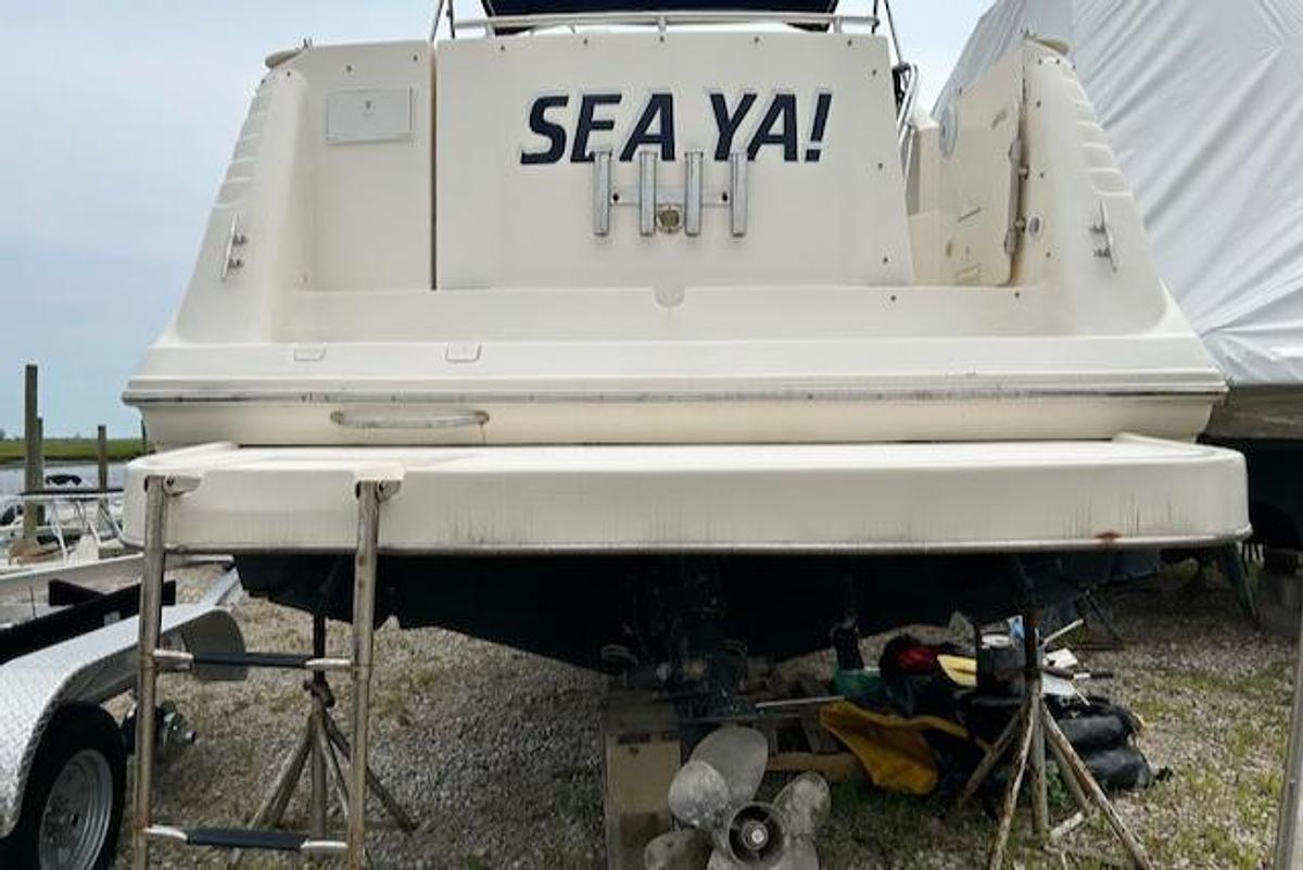 Used 2001 Rinker Fiesta Vee 270