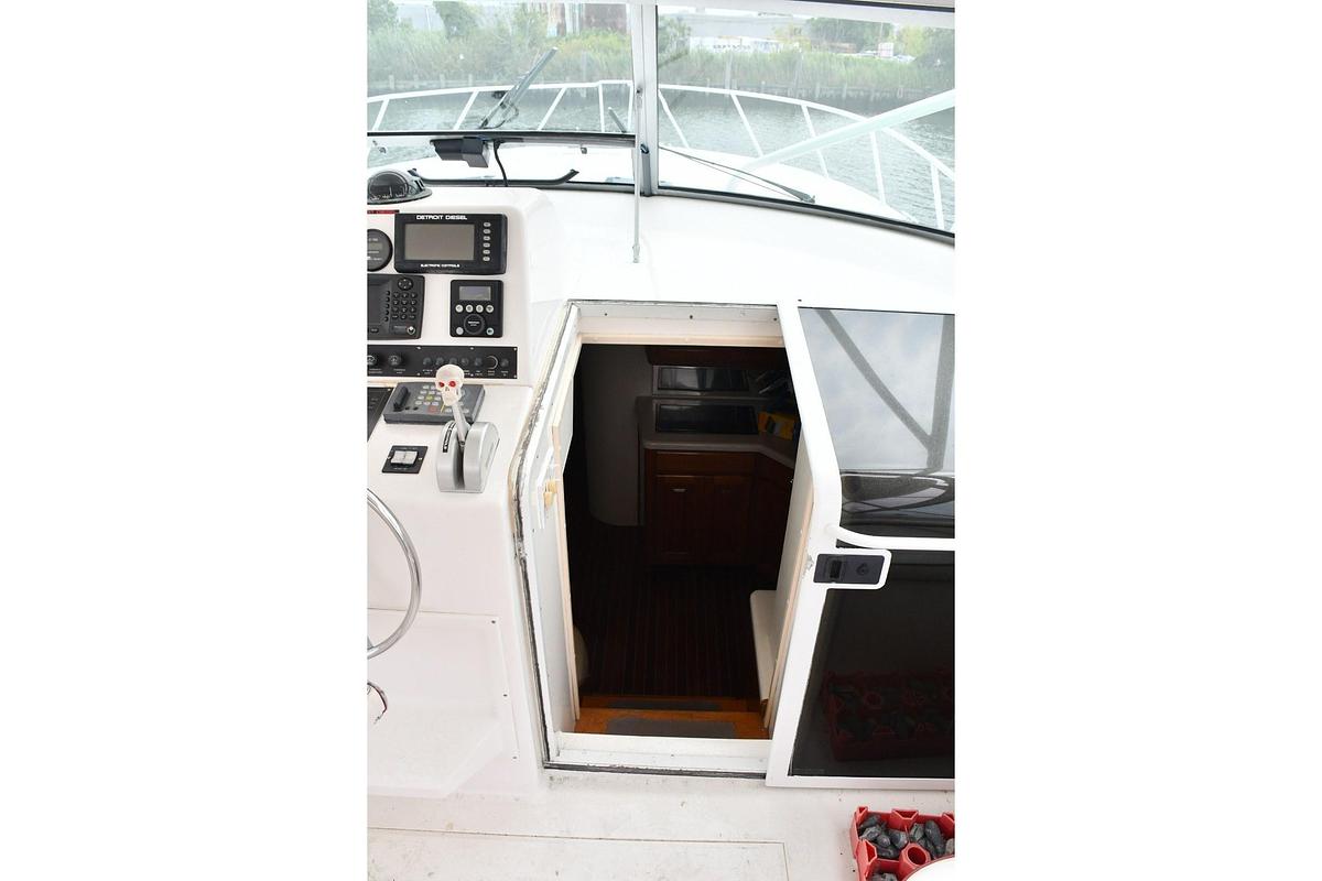 Used 1997 Viking 43 Express