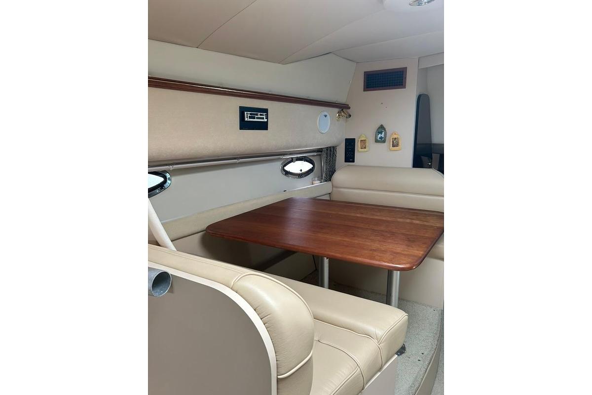 Used 2000 Cruisers Yachts 3375 Esprit