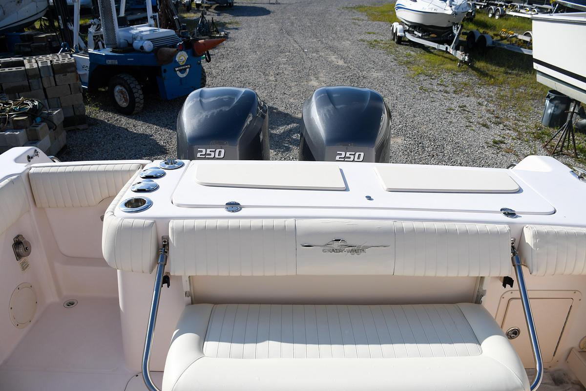 Used 2007 grady white 306 Canyon