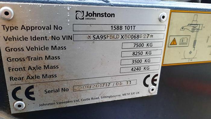 Gebruikt 2011 Johnston CX400