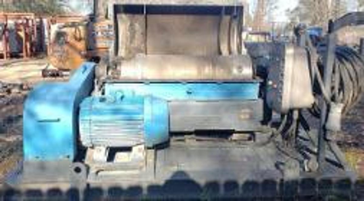 Used UE-GC-1175