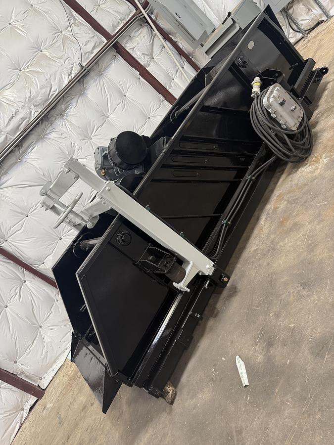 Refurbished FSI 5111 4 panel
