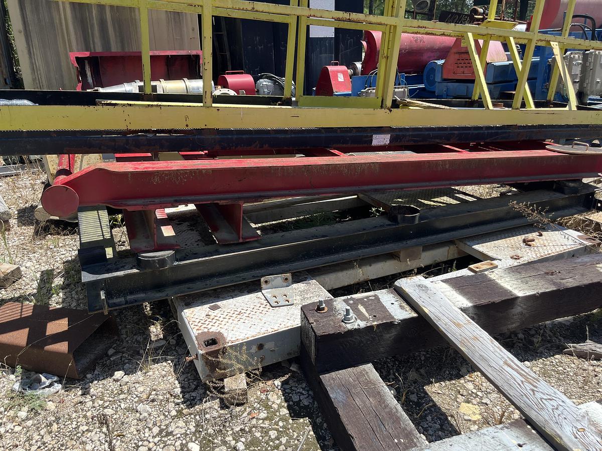 Used 5500 streamline skid