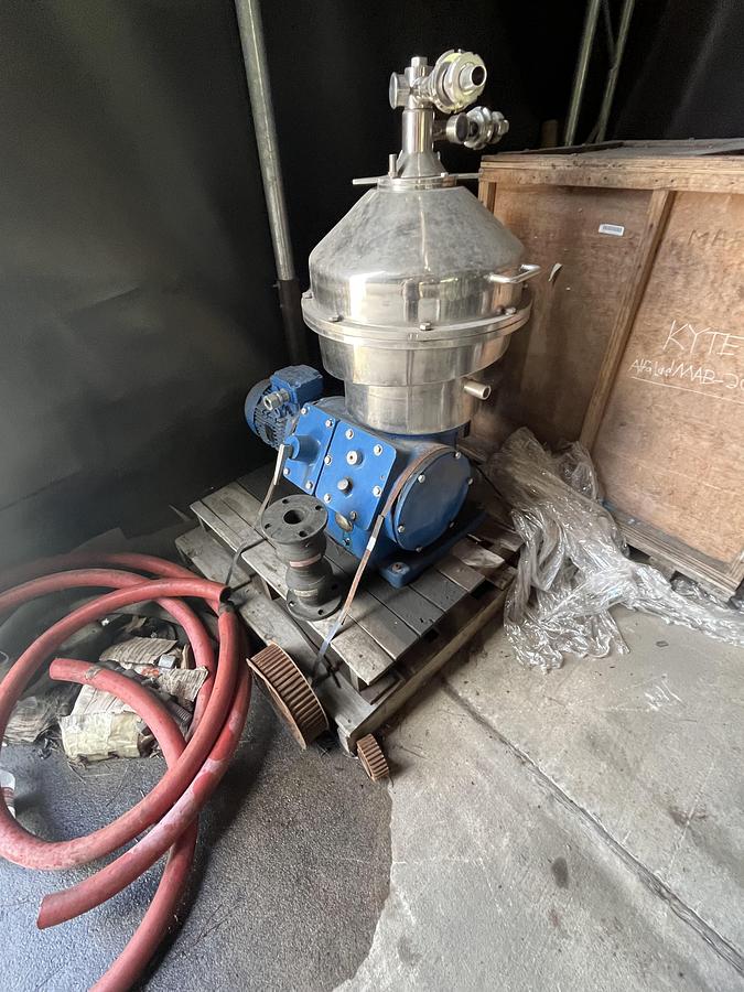 Used small disc stack centrifuge