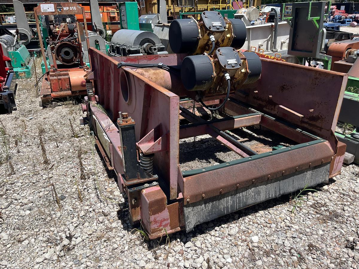 Used Kemtron 3 panel shaker