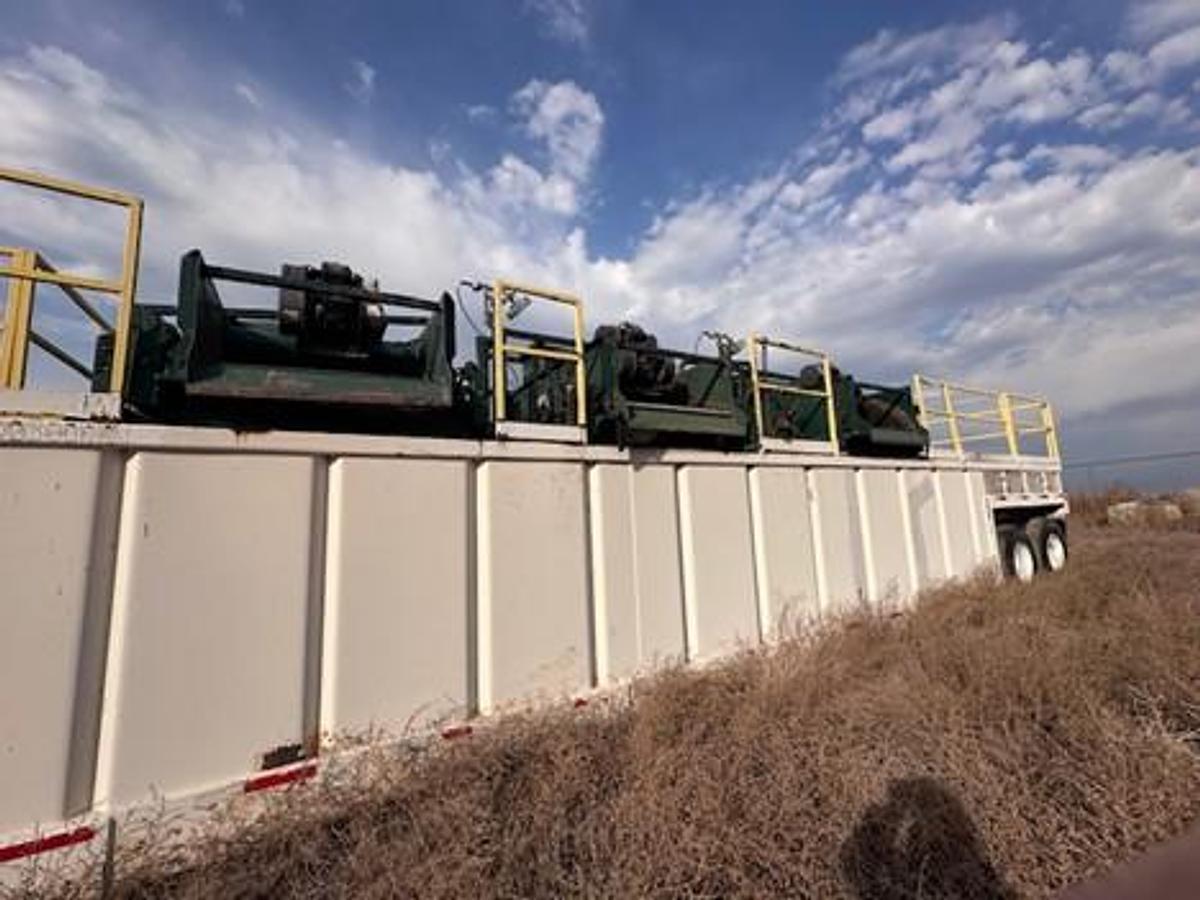 Used Rock Over Shaker Tank System