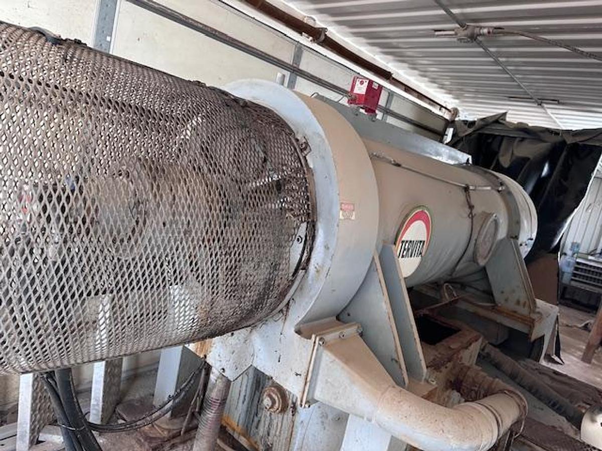 Used Pieralisi Jumbo 3 Centrifuge Trailer