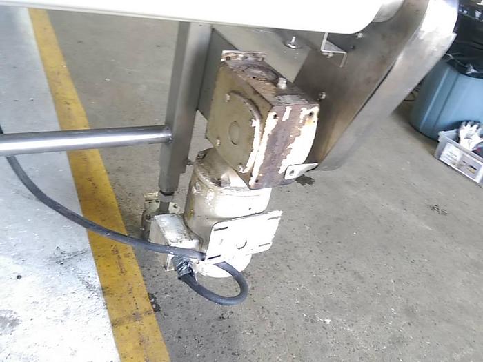 Used 10′ Sorting Conveyor