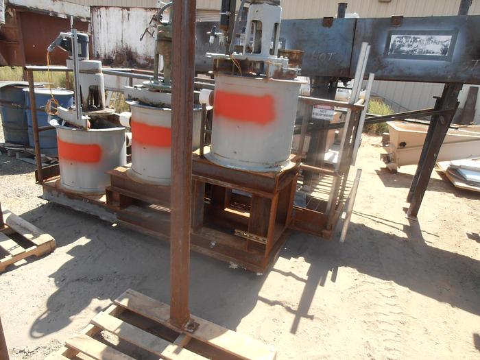 Used Tank, 140 Gallon, Rubber Lined, Agitation, 24" X 24", Conditioning, #C740621