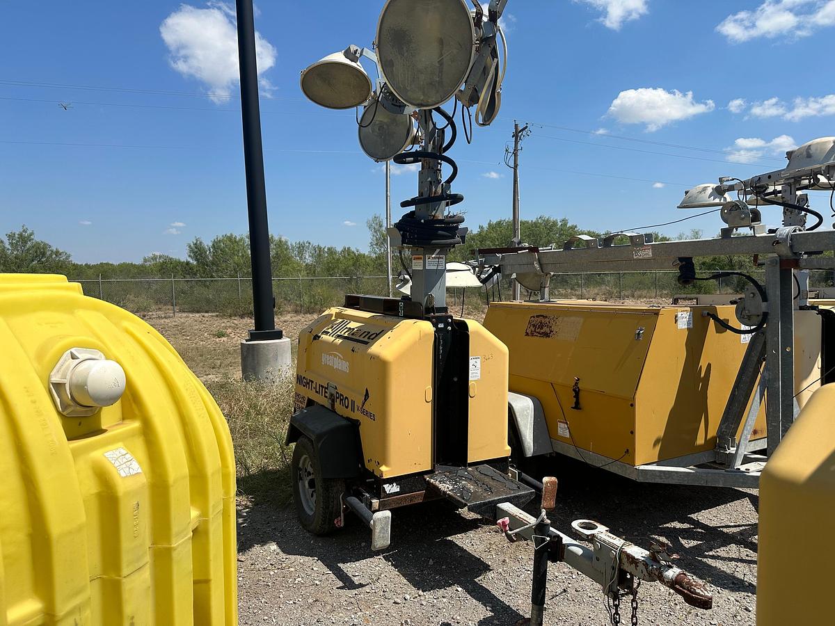 Used Allmand Night-Lite Pro 2 7.5KW Light PlantKubota Engine