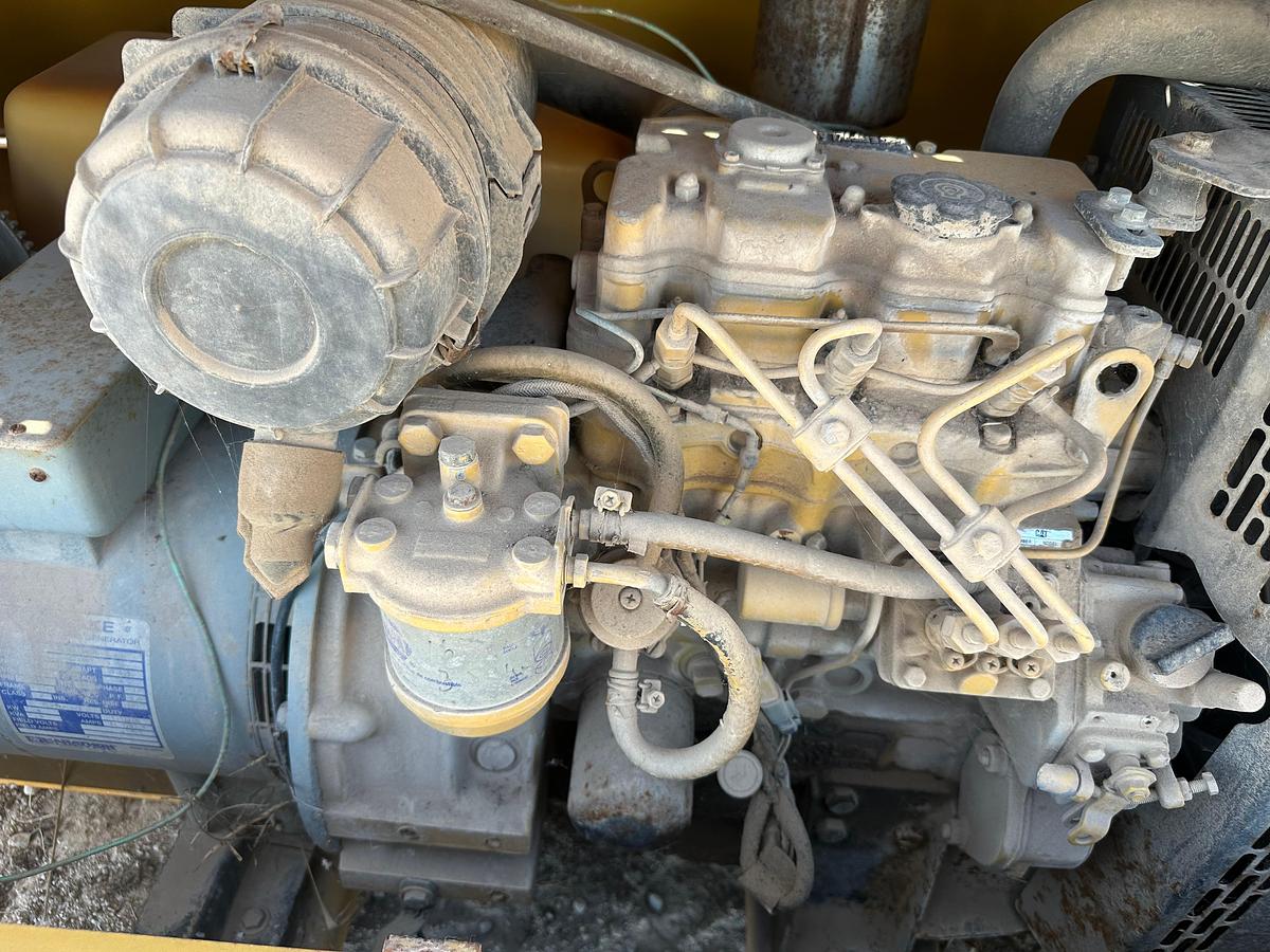 Used Allmand Nightpro NL8 8kw Light Plant with CAT Engine