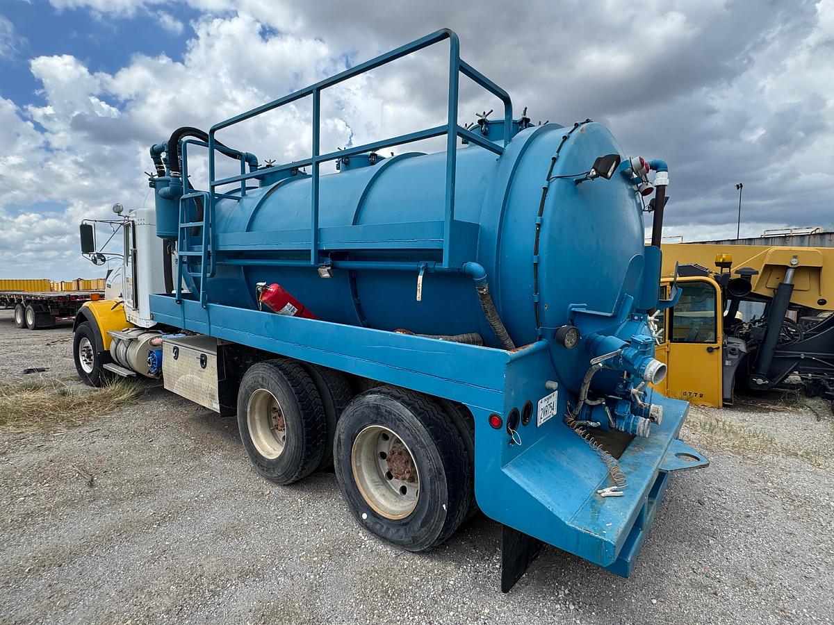 Used 2008 Kenworth T800 Vacuum Truck Cummins ISX-450 Fruitland Pump