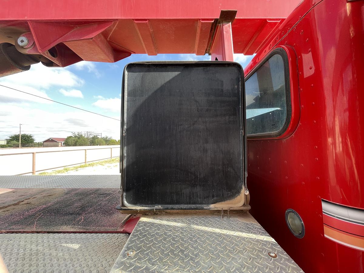 Used 2013 Peterbilt 367 Boom Truck Crane