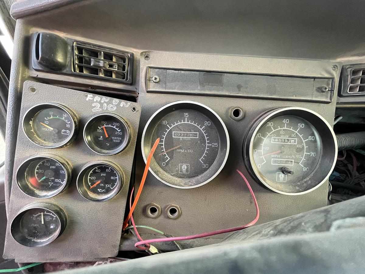 Used 2007 Kenworth T300