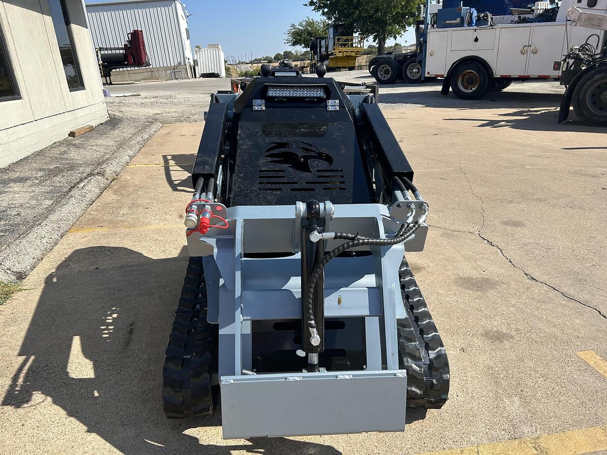 Used 2026 Sdlanch SSL1200 Skid Steer - BRAND NEW!