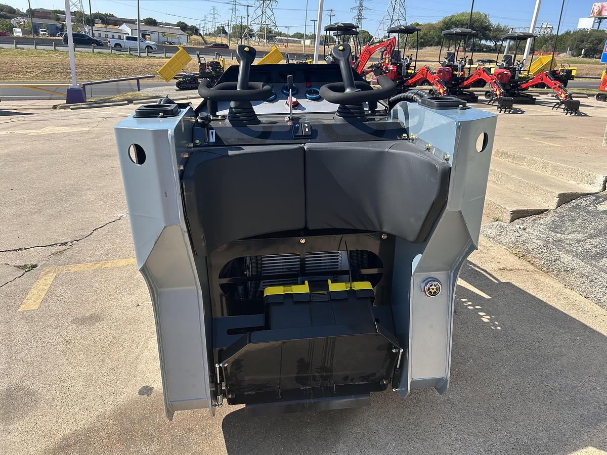 Used 2026 Sdlanch SSL1200 Skid Steer - BRAND NEW!