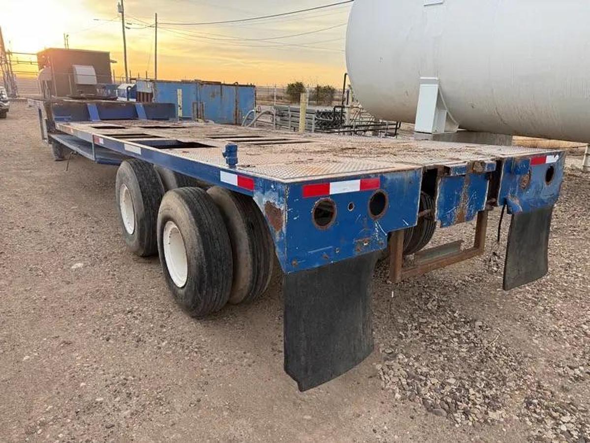 Used 1983 KT 40x96 Drop Deck Lowboy