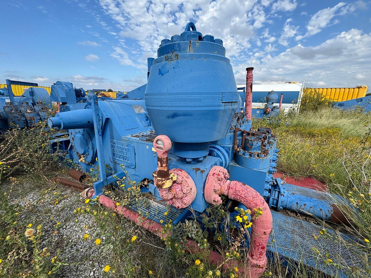 Used National Oilwell 9P-100 Triplex Mud Pump