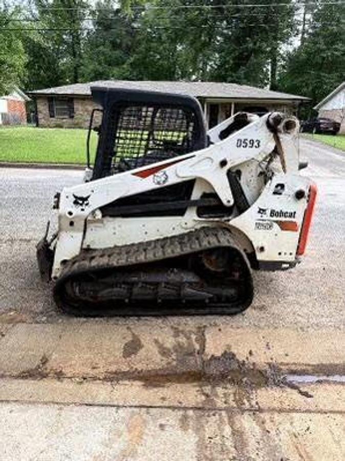 Used 2019 Bobcat T650 Skid Steer