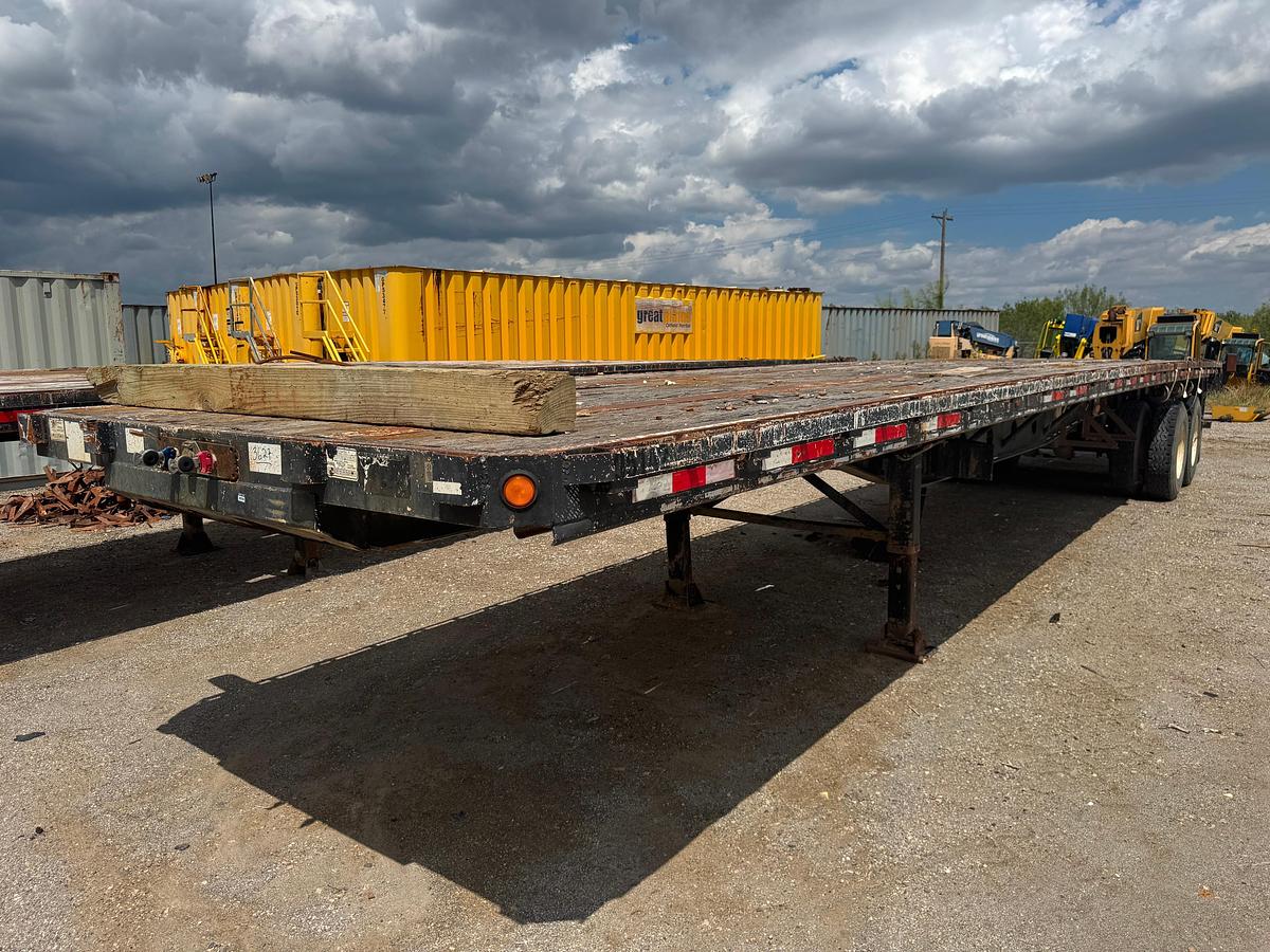 Used 2010 Piggyback Flatbed Trailer