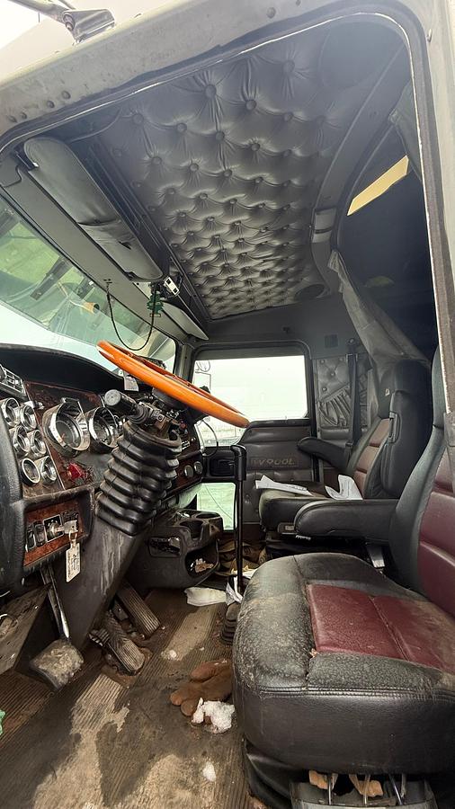 Used 2004 Kenworth Slick Truck